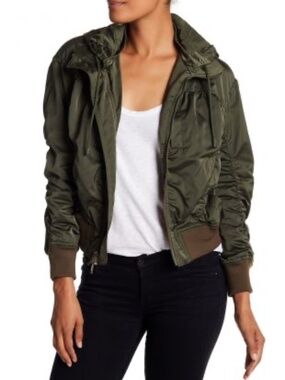 Vince Olive Green Bomber Jacket Size S Zip Front Lightweight Cropped Utility